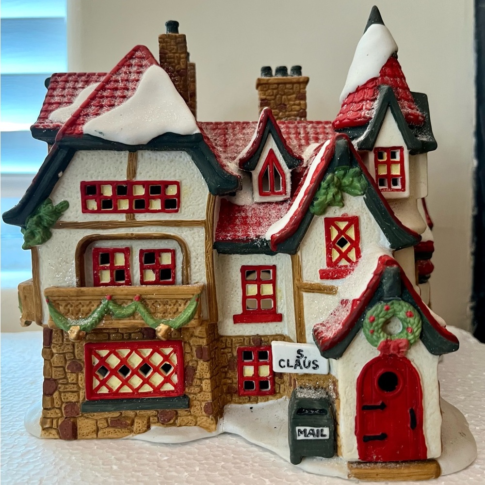 Collectible, Signed - Department 56 Santa's Workshop